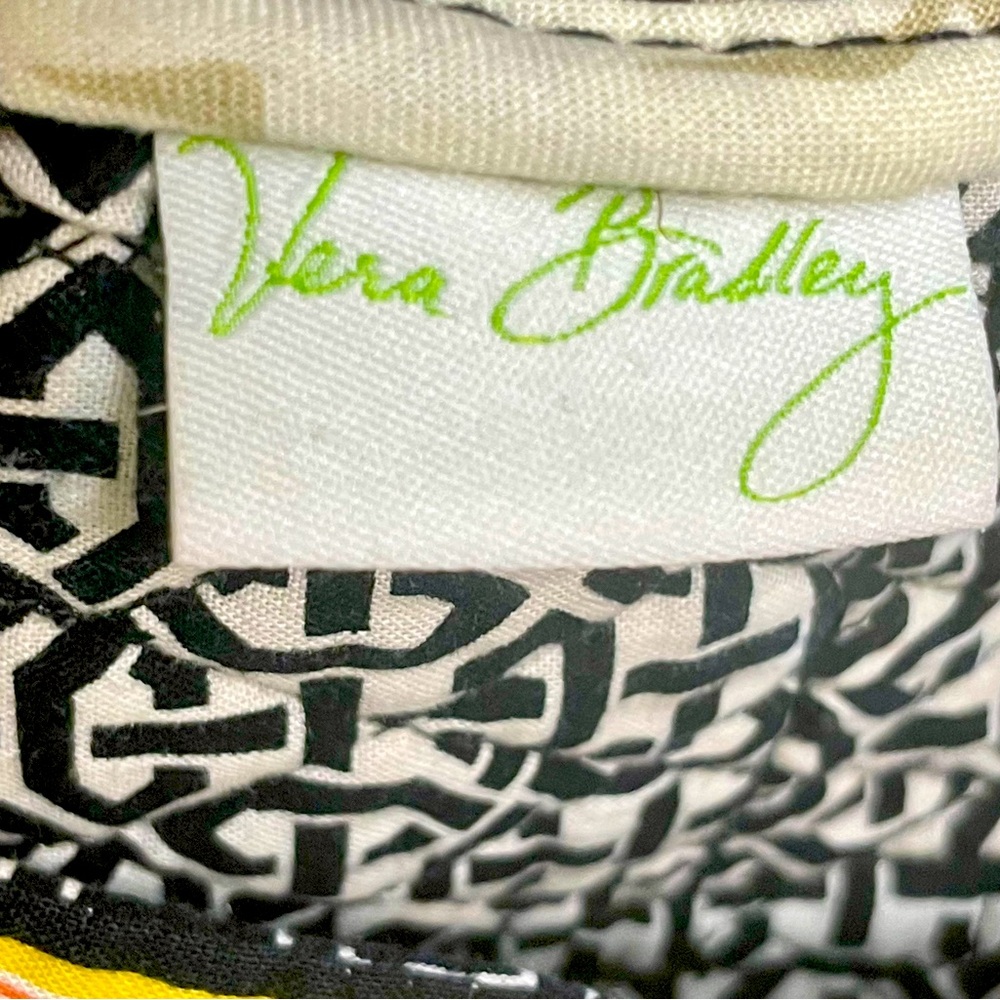 Vera Bradley Retired Dogwood Holiday Tote Bag and Black Cosmetic Bag Bundle EUC - Picture 10 of 16